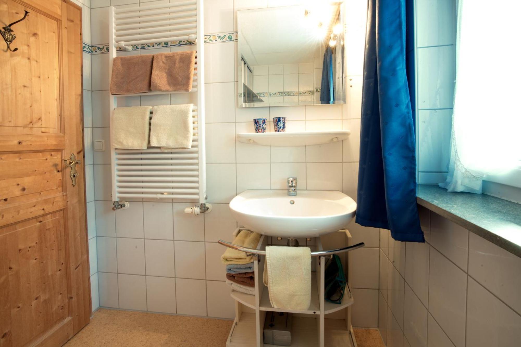 Gaestehaus Bergfrieden Bolsterlang Exteriör bild